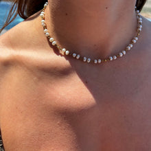 Load image into Gallery viewer, LOUISE GOLD NECKLACE
